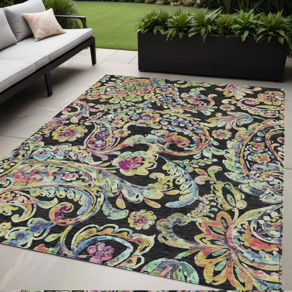 Homeroots 3' Artichoke Green And Pink Paisley Washable Area Rug - Perfect For Indoor And Outdoor Spaces! 5' X 8' Polyester 588595