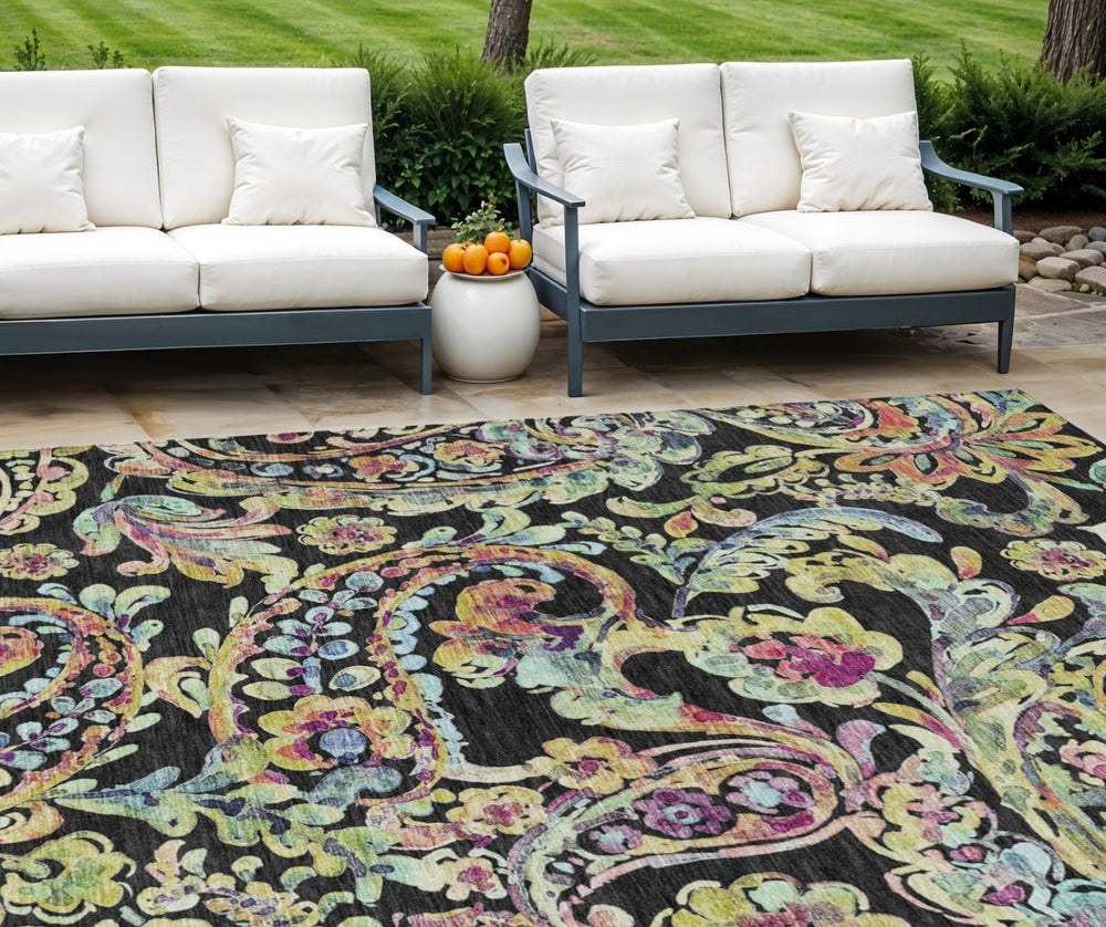 HomeRoots 9' Black and Artichoke Green Paisley Area Rug - Washable, Durable, Indoor/Outdoor Charm for Every Space 9' X 12' 588598