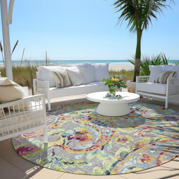 Homeroots 3' Artichoke Green And Pink Paisley Washable Area Rug - Perfect For Indoor And Outdoor Spaces! 8' Round Polyester 588614