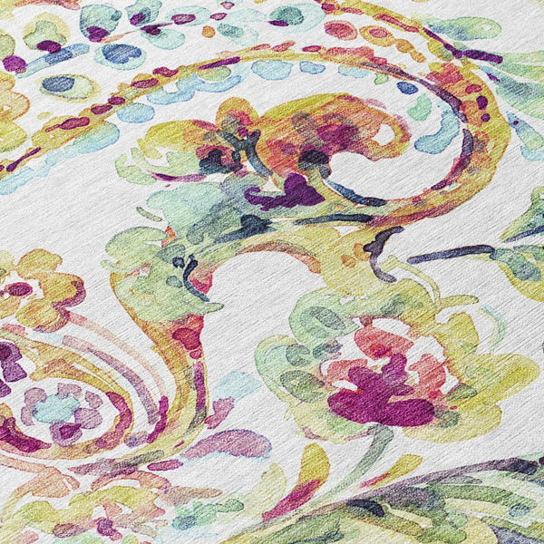 Homeroots 3' Artichoke Green And Pink Paisley Washable Area Rug - Perfect For Indoor And Outdoor Spaces! 9' X 12' Polyester 588622