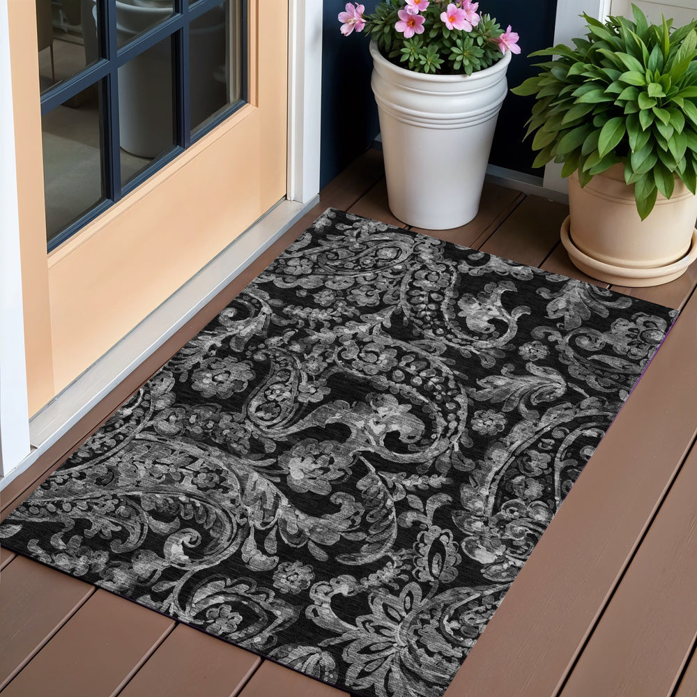 Homeroots 3' Beige Tan And Ivory Paisley Washable Area Rug For Indoor Outdoor Use – Durable, Stylish Decor 3' X 5' Polyester 588630