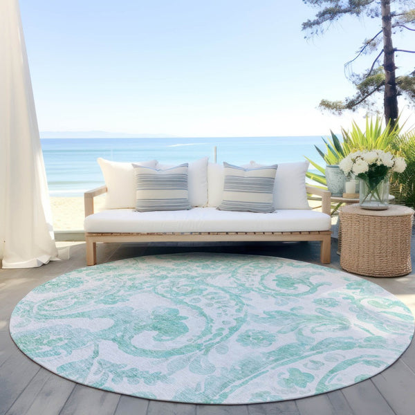 HomeRoots 5' Vibrant Turquoise and Ivory Paisley Area Rug - Durable, Washable Design for Indoor or Outdoor Use 8' Round 588668
