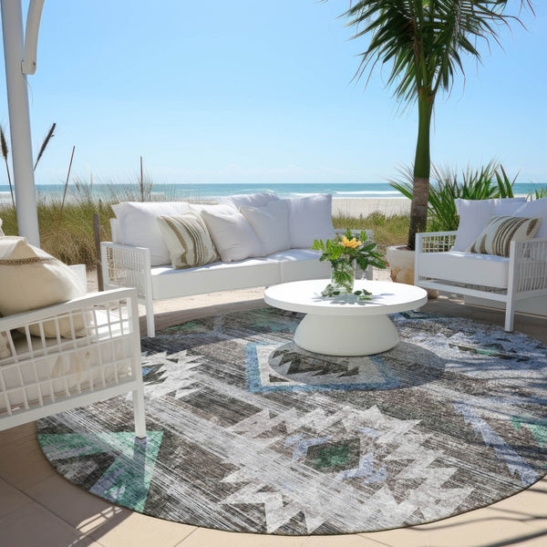 Homeroots 3' Brown Beige And Blue Southwestern Washable Area Rug For Indoor Outdoor Spaces, Durable Design 8' Round Polyester 588674