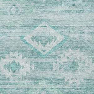 Homeroots 3' Aqua Turquoise Southwestern Area Rug - Stylish Washable Design For Indoor & Outdoor Use 3' X 5' Polyester 588684
