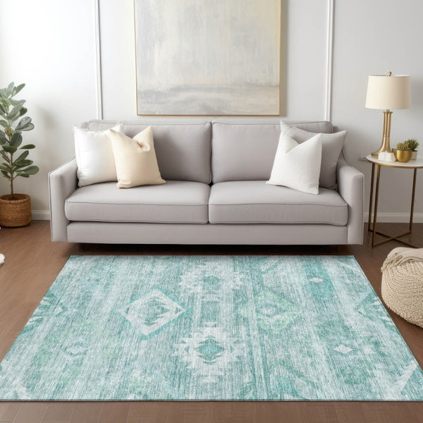 Homeroots 3' Aqua Turquoise Southwestern Area Rug - Stylish Washable Design For Indoor & Outdoor Use 5' X 8' Polyester 588685