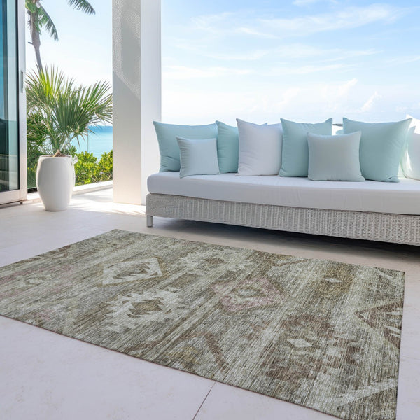 Homeroots 3' Aqua Turquoise Southwestern Area Rug - Stylish Washable Design For Indoor & Outdoor Use 3' X 5' Polyester 588690