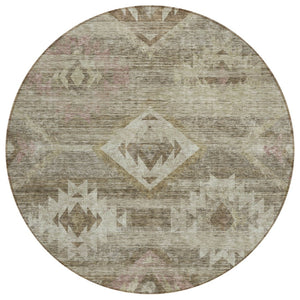 HomeRoots 5' Southwestern Indoor Outdoor Area Rug in Earthy Brown and Beige for Stylish, Low-Maintenance Living 8' Round 588692