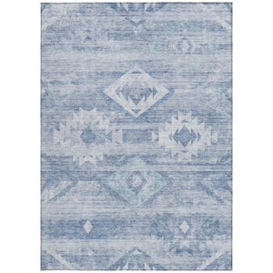Homeroots 3' Aqua Turquoise Southwestern Area Rug - Stylish Washable Design For Indoor & Outdoor Use 3' X 5' Polyester 588696