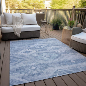 Homeroots 3' Aqua Turquoise Southwestern Area Rug - Stylish Washable Design For Indoor & Outdoor Use 8' X 10' Polyester 588699