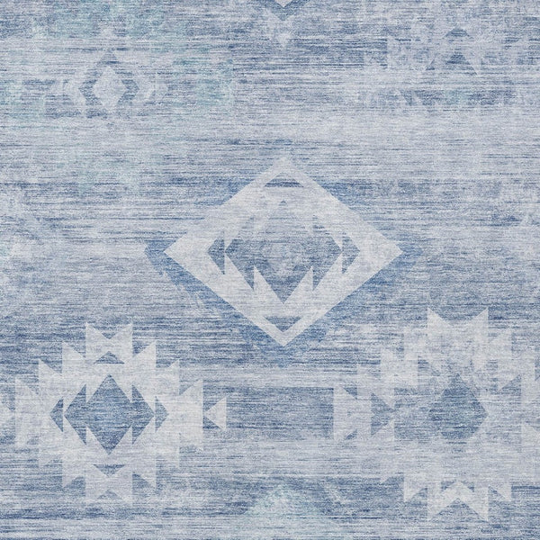 Homeroots 3' Aqua Turquoise Southwestern Area Rug - Stylish Washable Design For Indoor & Outdoor Use 8' X 10' Polyester 588699