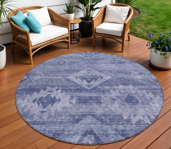 Homeroots 3' Aqua Turquoise Southwestern Area Rug - Stylish Washable Design For Indoor & Outdoor Use 8' Round Polyester 588710