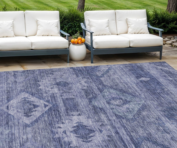 HomeRoots 5' Southwestern-Inspired Navy and Denim Blue Area Rug—Durable, Washable for Indoor & Outdoor Use 10' X 14' 588713