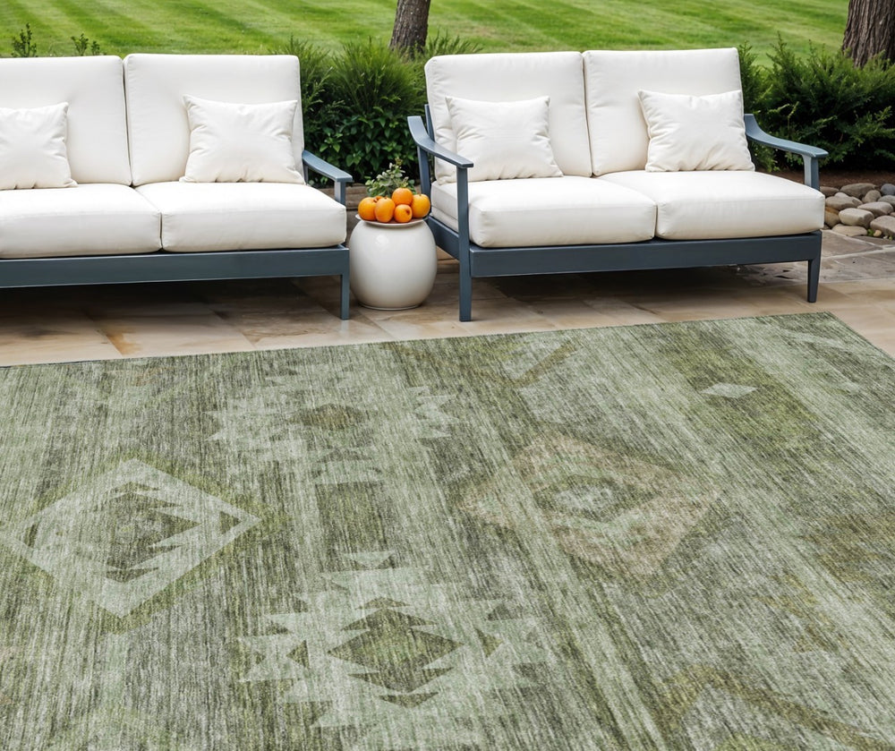 HomeRoots 9' Olive Green and Fern Green Southwestern Area Rug – Durable, Washable for Indoor and Outdoor Use 9' X 12' 588718