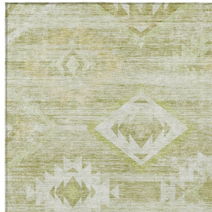 Homeroots 3' Aqua Turquoise Southwestern Area Rug - Stylish Washable Design For Indoor & Outdoor Use 3' X 5' Polyester 588720