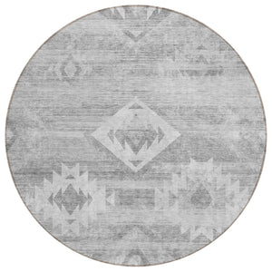 HomeRoots 5' Southwestern Indoor Outdoor Area Rug in Silver Gray & Charcoal - Durable, Washable Design for Any Space 8' Round 588728