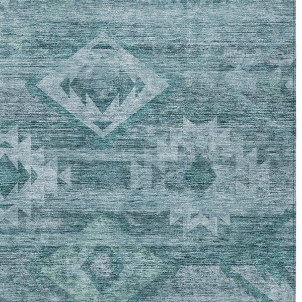 Homeroots 3' Aqua Turquoise Southwestern Area Rug - Stylish Washable Design For Indoor & Outdoor Use 5' X 8' Polyester 588733
