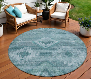 Homeroots 3' Aqua Turquoise Southwestern Area Rug - Stylish Washable Design For Indoor & Outdoor Use 8' Round Polyester 588734