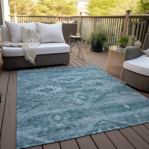 Homeroots 3' Aqua Turquoise Southwestern Area Rug - Stylish Washable Design For Indoor & Outdoor Use 10' X 14' Polyester 588737
