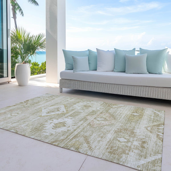 Homeroots 3' Aqua Turquoise Southwestern Area Rug - Stylish Washable Design For Indoor & Outdoor Use 5' X 8' Polyester 588739