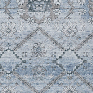 Homeroots 3' Stylish Floral Washable Area Rug - Durable Artichoke Green & Denim Blue For Indoor & Outdoor Use 3' X 5' Polyester 588864