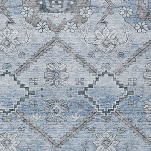 Homeroots 3' Stylish Floral Washable Area Rug - Durable Artichoke Green & Denim Blue For Indoor & Outdoor Use 5' X 8' Polyester 588865