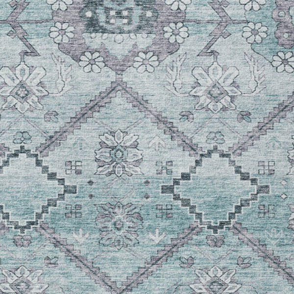 Homeroots 3' Stylish Floral Washable Area Rug - Durable Artichoke Green & Denim Blue For Indoor & Outdoor Use 3' X 5' Polyester 588876