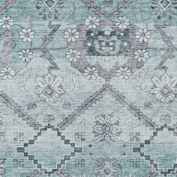 Homeroots 3' Stylish Floral Washable Area Rug - Durable Artichoke Green & Denim Blue For Indoor & Outdoor Use 5' X 8' Polyester 588877