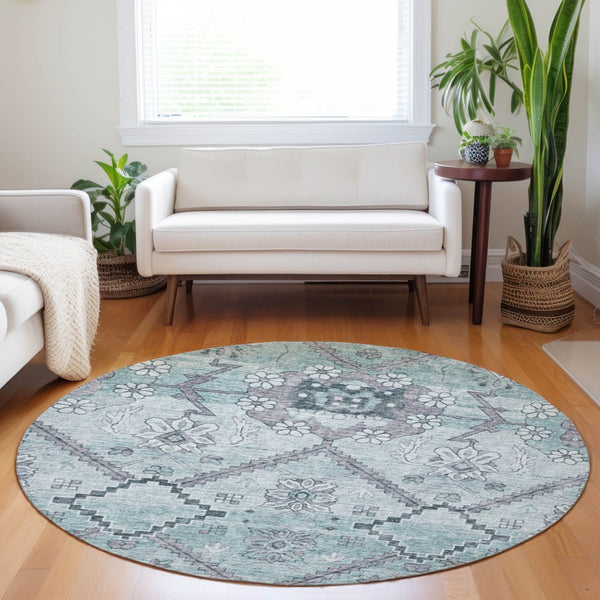 Homeroots 3' Stylish Floral Washable Area Rug - Durable Artichoke Green & Denim Blue For Indoor & Outdoor Use 8' Round Polyester 588878