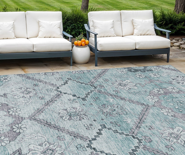 Homeroots 3' Stylish Floral Washable Area Rug - Durable Artichoke Green & Denim Blue For Indoor & Outdoor Use 8' X 10' Polyester 588879