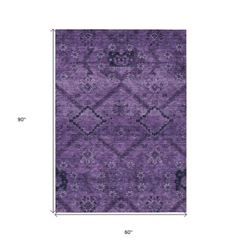 Homeroots 3' Inviting Floral Washable Area Rug For Indoor And Outdoor Spaces – Durable, Stain-resistant Design 5' X 8' Polyester 588889