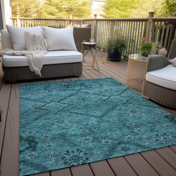 Homeroots 3' Inviting Floral Washable Area Rug For Indoor And Outdoor Spaces – Durable, Stain-resistant Design 8' X 10' Polyester 588915