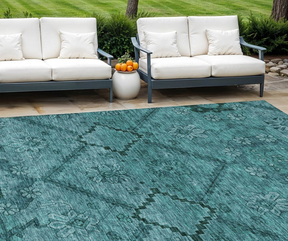 HomeRoots 9' Teal Blue and Aqua Floral Indoor Outdoor Area Rug – Durable, Washable, Perfect for High-Traffic Spaces 9' X 12' 588916