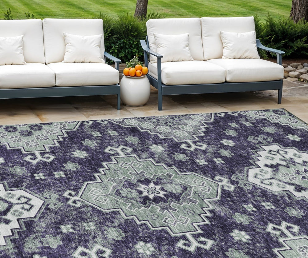 HomeRoots 9' Medallion Area Rug in Rich Eggplant & Sage – Durable, Washable Design for Indoor & Outdoor Use 9' X 12' 589018