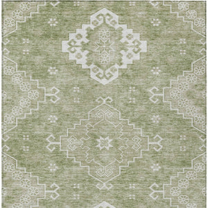 Homeroots 3'' Artichoke Green Medallion Washable Indoor Outdoor Area Rug - Stylish, Durable, And Versatile 3' X 5' Polyester 589020