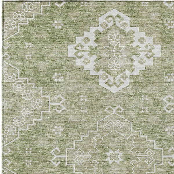 Homeroots 3'' Artichoke Green Medallion Washable Indoor Outdoor Area Rug - Stylish, Durable, And Versatile 3' X 5' Polyester 589020