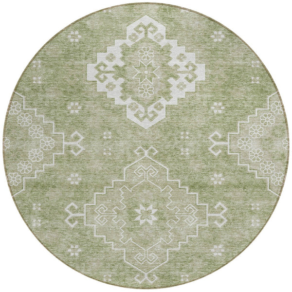 Homeroots 3'' Artichoke Green Medallion Washable Indoor Outdoor Area Rug - Stylish, Durable, And Versatile 8' Round Polyester 589022