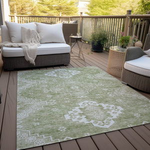 Homeroots 3'' Artichoke Green Medallion Washable Indoor Outdoor Area Rug - Stylish, Durable, And Versatile 8' X 10' Polyester 589023