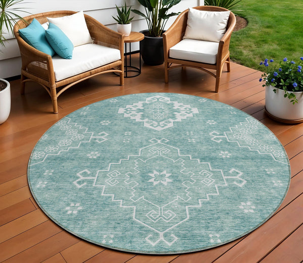 Homeroots 3'' Artichoke Green Medallion Washable Indoor Outdoor Area Rug - Stylish, Durable, And Versatile 8' Round Polyester 589028