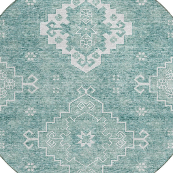 Homeroots 3'' Artichoke Green Medallion Washable Indoor Outdoor Area Rug - Stylish, Durable, And Versatile 8' Round Polyester 589028