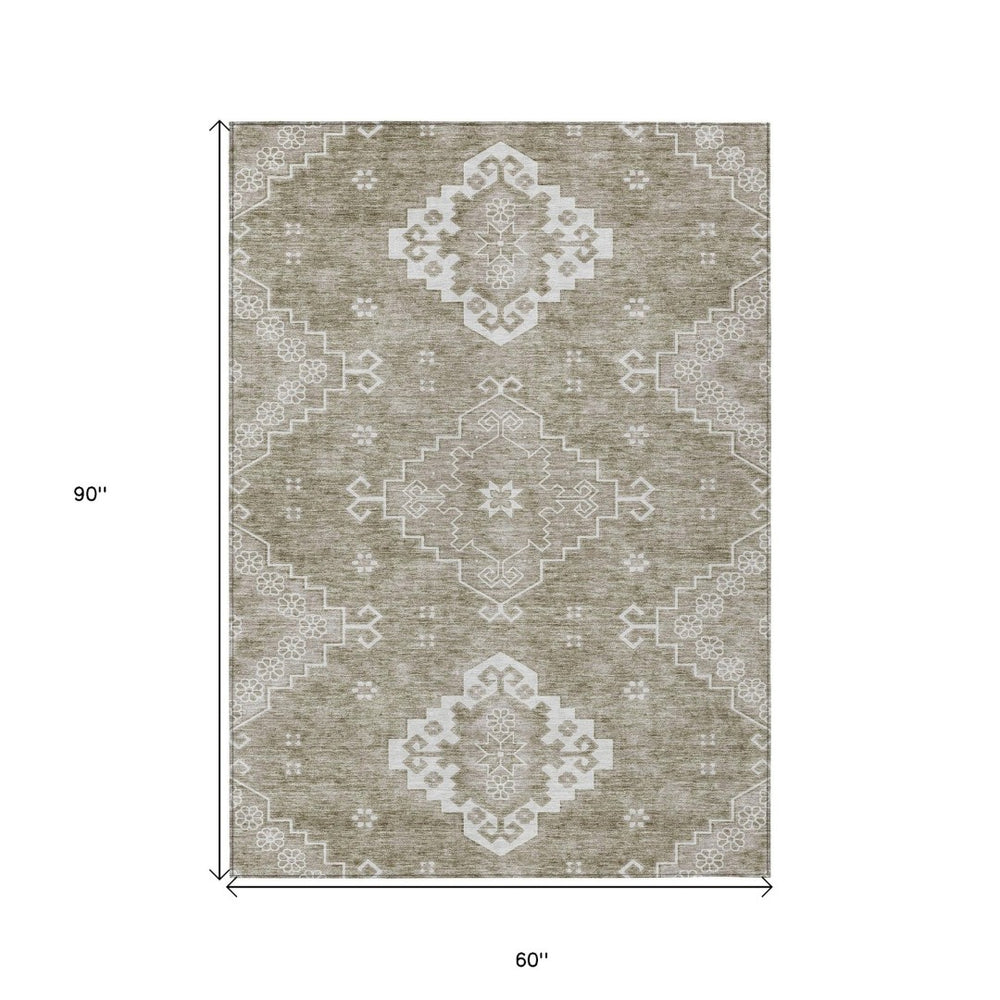 HomeRoots 5' Stylish Medallion Indoor Outdoor Area Rug - Durable, Washable, and Perfect for All Spaces 5' X 8' 589051