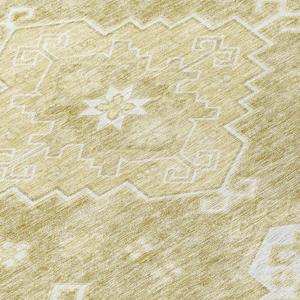 Homeroots 3'' Artichoke Green Medallion Washable Indoor Outdoor Area Rug - Stylish, Durable, And Versatile 8' Round Polyester 589058