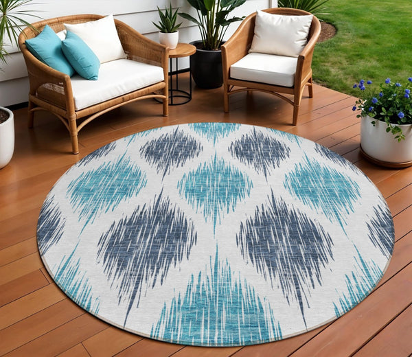 Homeroots 3' Stylish Artichoke Green Ivory Gray Ikat Washable Area Rug For Indoor Outdoor Spaces, Durable Design 8' Round Polyester 589082