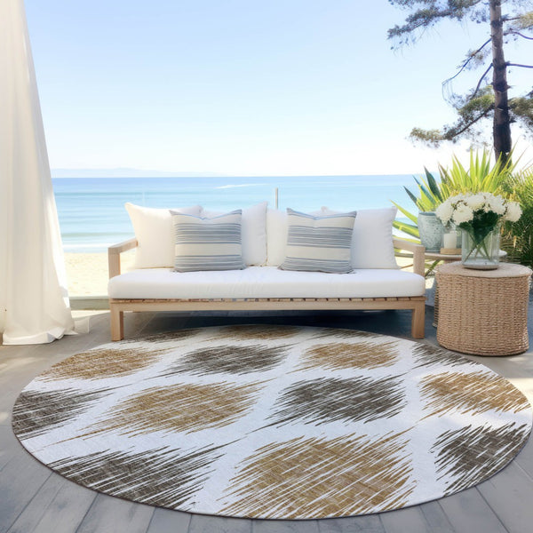 Homeroots 3' Stylish Artichoke Green Ivory Gray Ikat Washable Area Rug For Indoor Outdoor Spaces, Durable Design 8' Round Polyester 589088