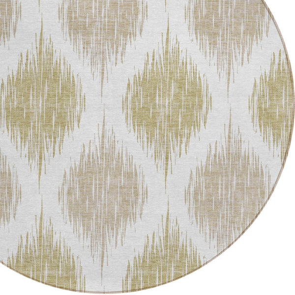 Homeroots 3' Stylish Artichoke Green Ivory Gray Ikat Washable Area Rug For Indoor Outdoor Spaces, Durable Design 8' Round Polyester 589100