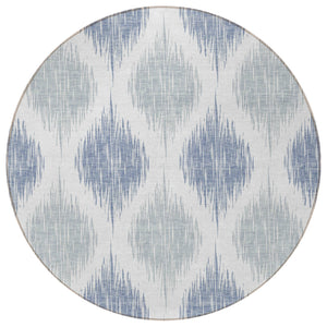 Homeroots 3' Stylish Artichoke Green Ivory Gray Ikat Washable Area Rug For Indoor Outdoor Spaces, Durable Design 8' Round Polyester 589124