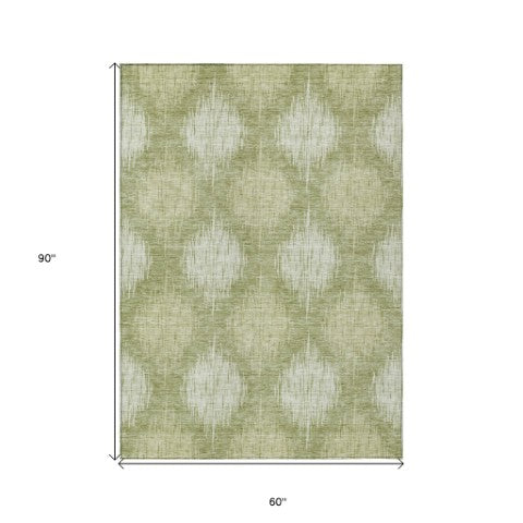 Homeroots 3' Stylish Ikat Washable Area Rug In Artichoke Green & Fern Green For Indoor/Outdoor Spaces 5' X 8' Polyester 589135