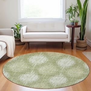 Homeroots 3' Stylish Ikat Washable Area Rug In Artichoke Green & Fern Green For Indoor/Outdoor Spaces 8' Round Polyester 589136