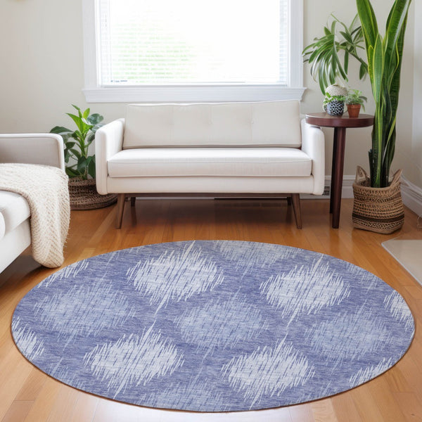 Homeroots 3' Stylish Ikat Washable Area Rug In Artichoke Green & Fern Green For Indoor/Outdoor Spaces 8' Round Polyester 589148