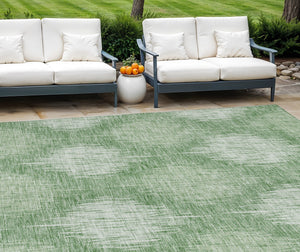 Homeroots 3' Stylish Ikat Washable Area Rug In Artichoke Green & Fern Green For Indoor/Outdoor Spaces 8' X 10' Polyester 589161