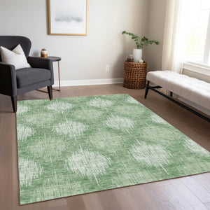 Homeroots 3' Stylish Ikat Washable Area Rug In Artichoke Green & Fern Green For Indoor/Outdoor Spaces 8' X 10' Polyester 589161